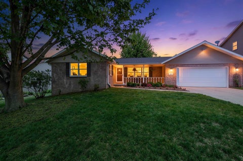 Photo of 2651 VAN BEEK Road, GREEN BAY, WI 54311 (MLS # 50332697)