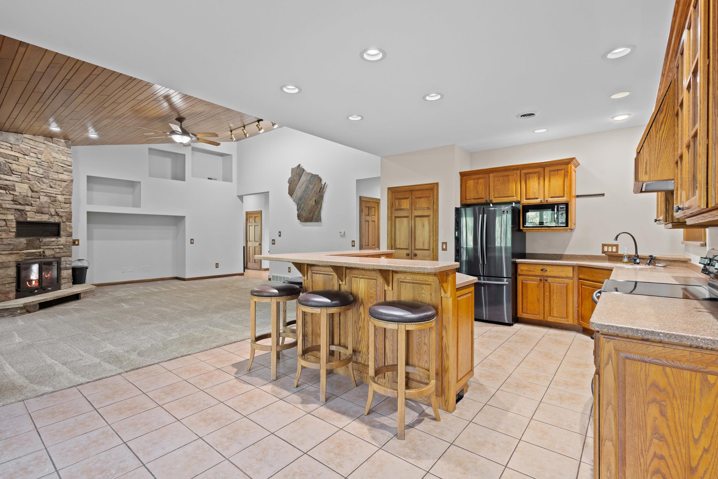 Embarrass, Wisconsin 54933, United States, 4 Bedrooms Bedrooms, ,3 BathroomsBathrooms,Residential,Active,223983