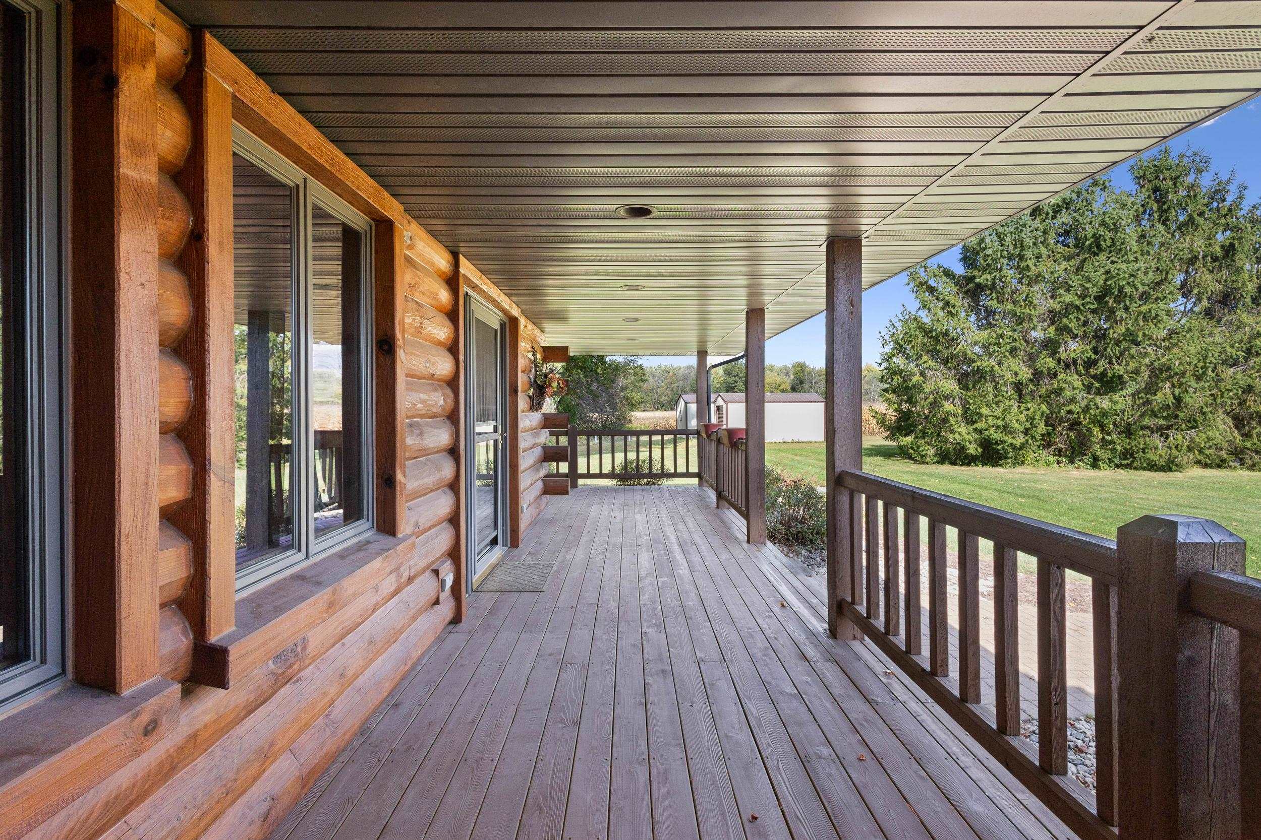 Embarrass, Wisconsin 54933, United States, 4 Bedrooms Bedrooms, ,3 BathroomsBathrooms,Residential,Active,223983