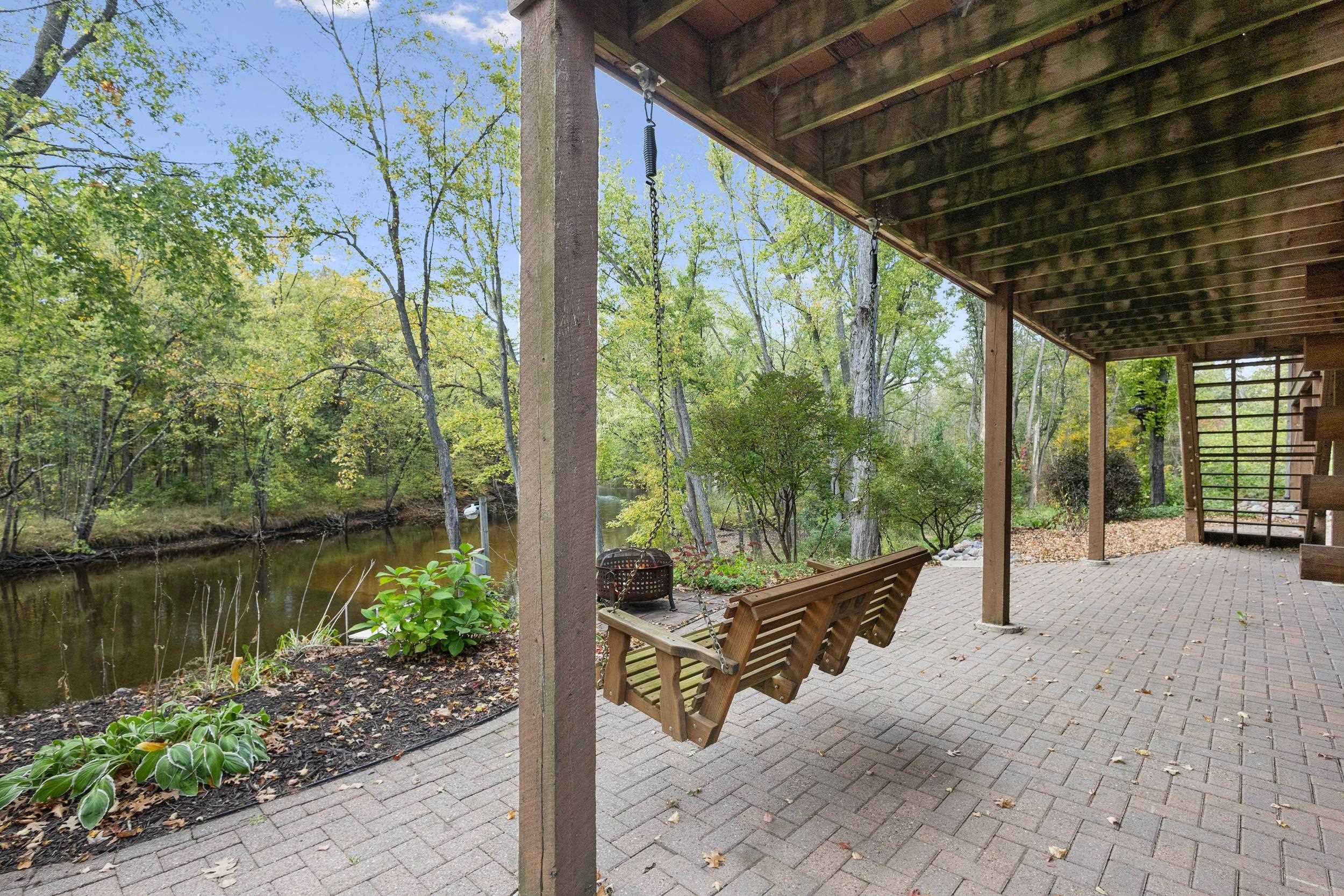 Embarrass, Wisconsin 54933, United States, 4 Bedrooms Bedrooms, ,3 BathroomsBathrooms,Residential,Active,223983