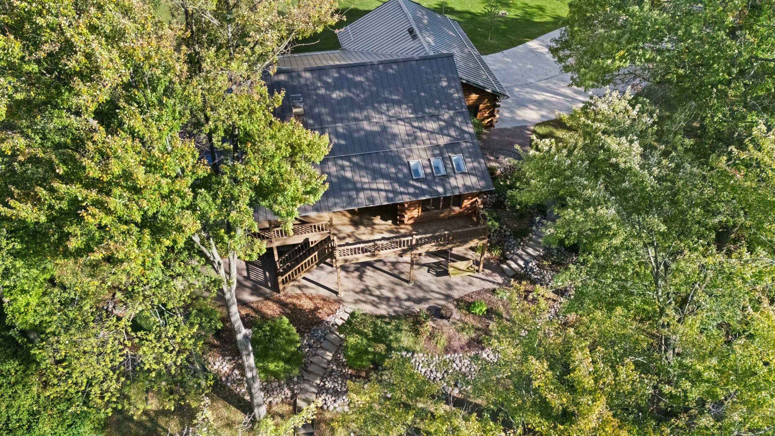 Embarrass, Wisconsin 54933, United States, 4 Bedrooms Bedrooms, ,3 BathroomsBathrooms,Residential,Active,223983