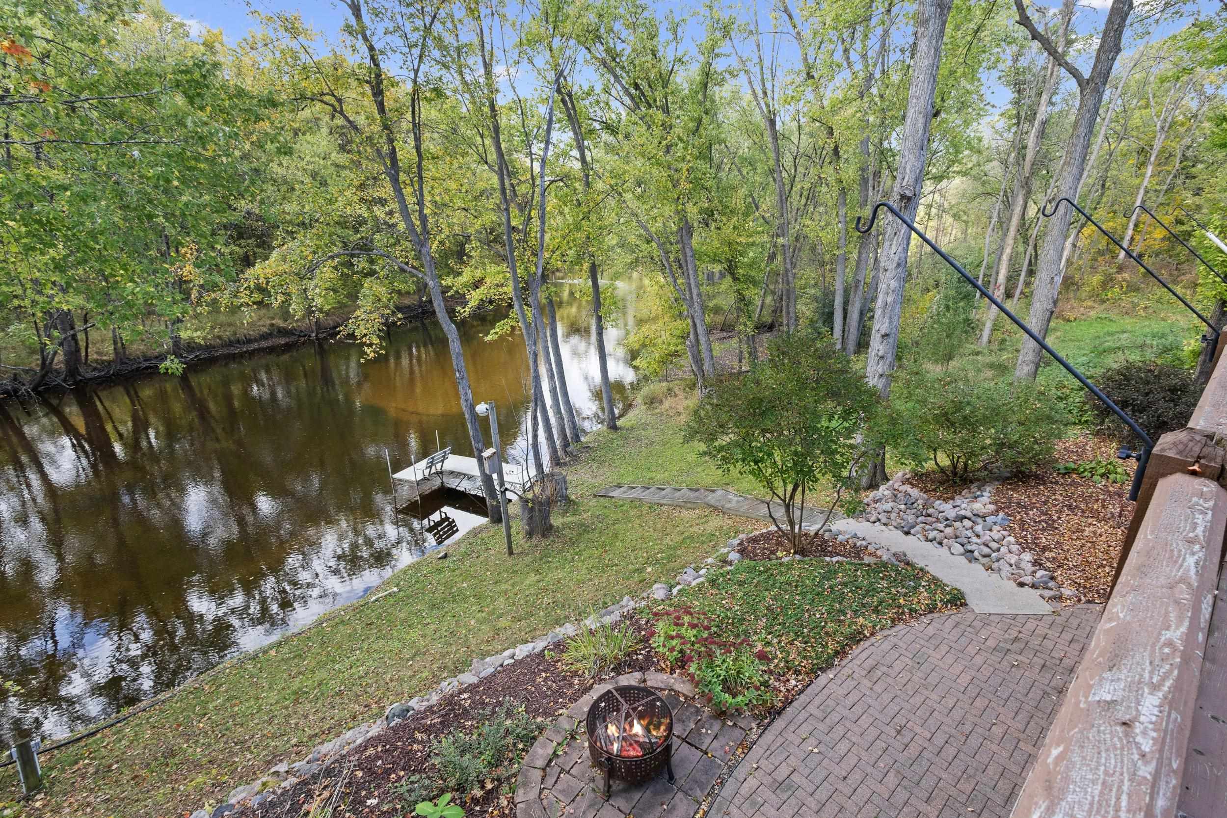 Embarrass, Wisconsin 54933, United States, 4 Bedrooms Bedrooms, ,3 BathroomsBathrooms,Residential,Active,223983