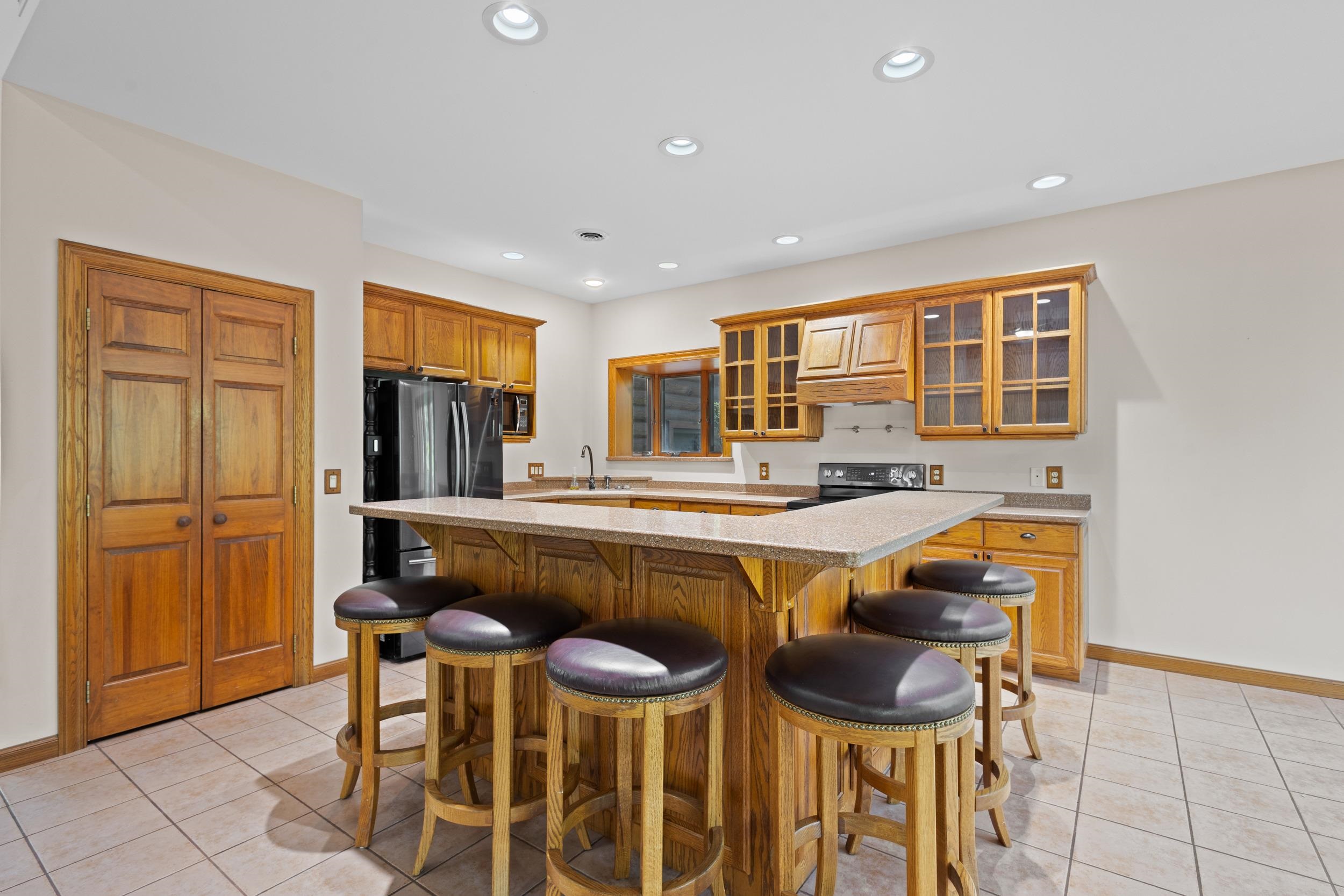 Embarrass, Wisconsin 54933, United States, 4 Bedrooms Bedrooms, ,3 BathroomsBathrooms,Residential,Active,223983