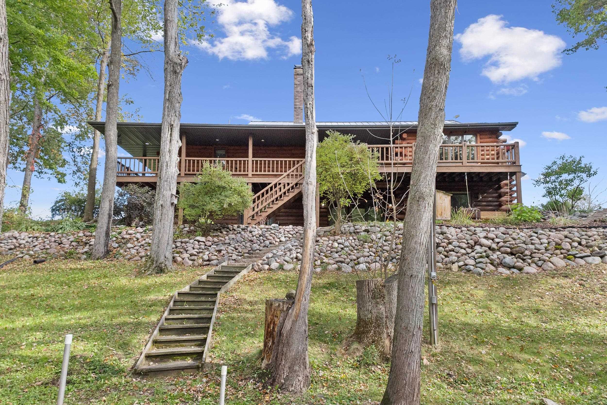 Embarrass, Wisconsin 54933, United States, 4 Bedrooms Bedrooms, ,3 BathroomsBathrooms,Residential,Active,223983