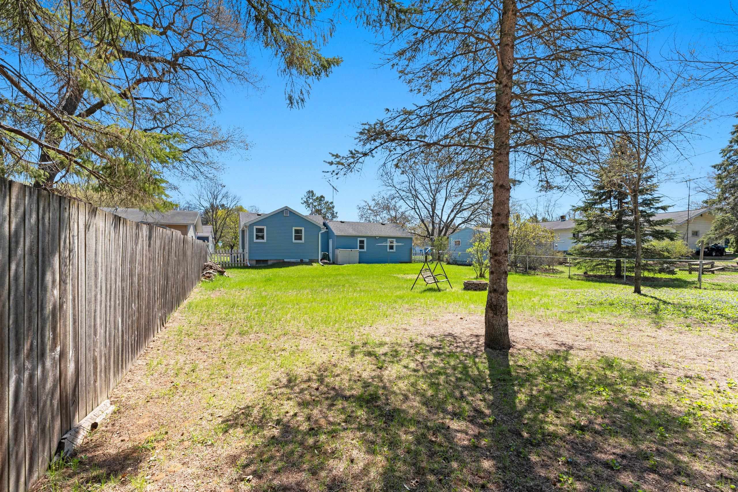 Shawano, Wisconsin 54166, United States, 2 Bedrooms Bedrooms, ,1 BathroomBathrooms,Residential,Active,126729