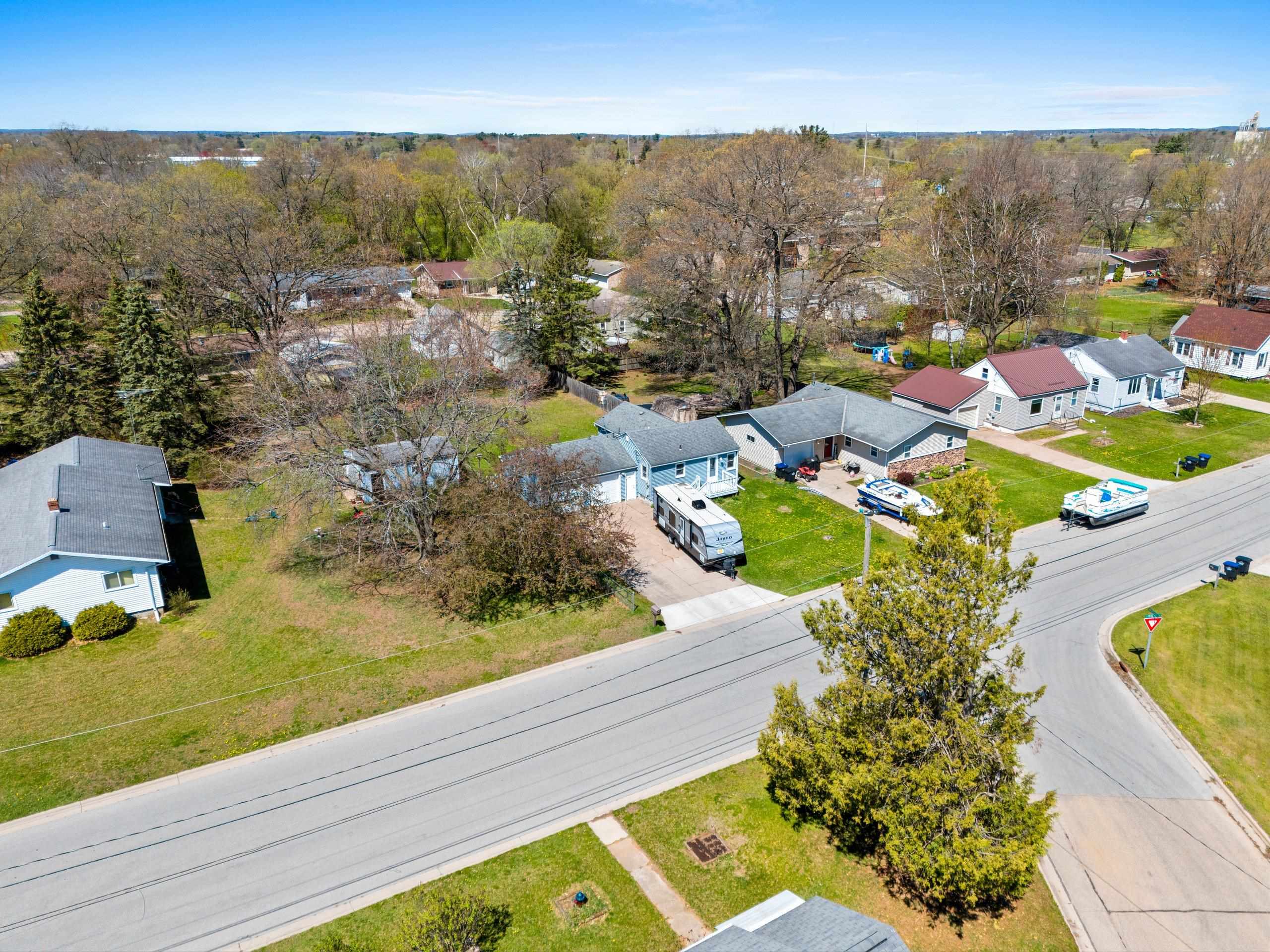 Shawano, Wisconsin 54166, United States, 2 Bedrooms Bedrooms, ,1 BathroomBathrooms,Residential,Active,126729