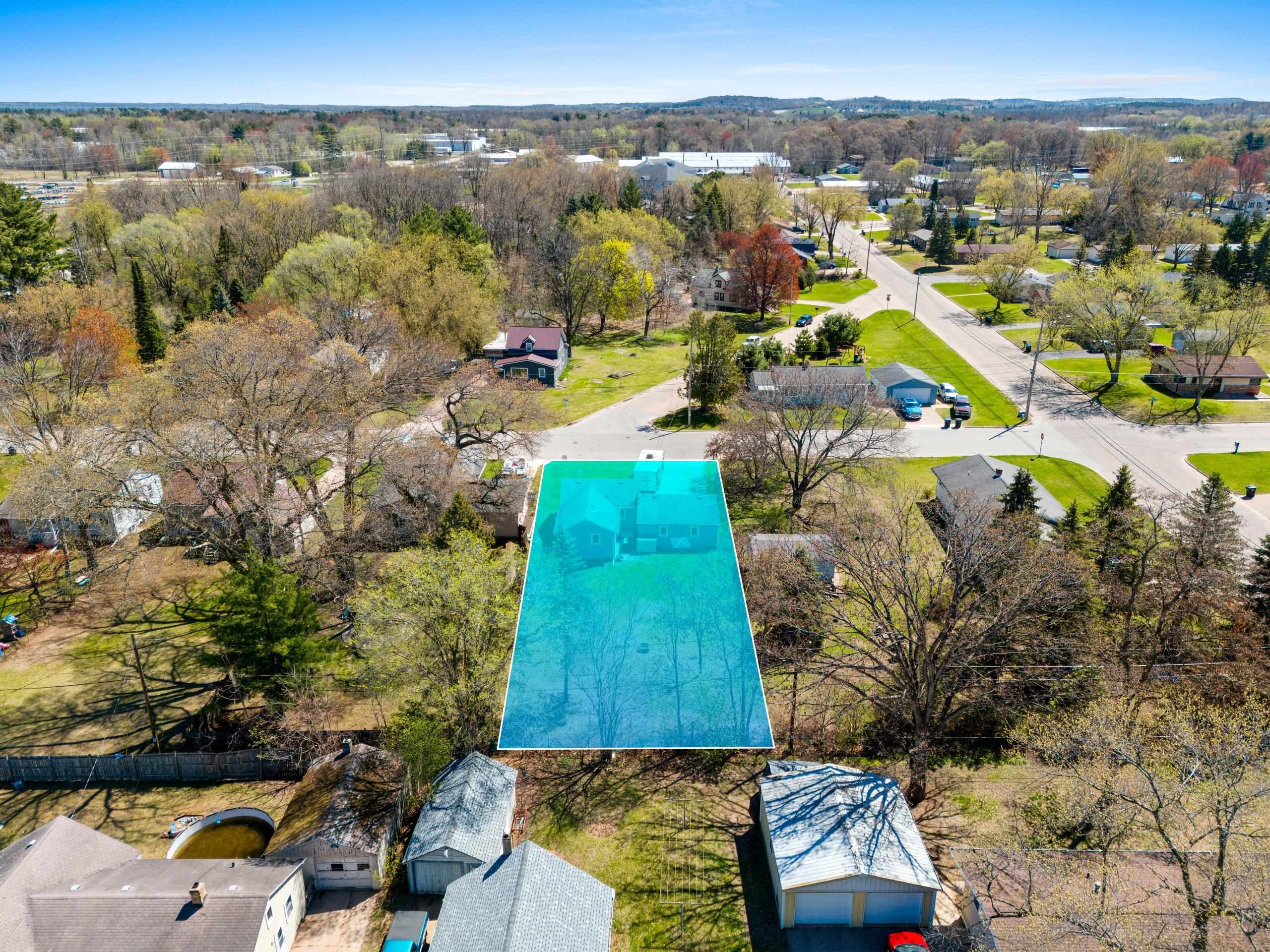 Shawano, Wisconsin 54166, United States, 2 Bedrooms Bedrooms, ,1 BathroomBathrooms,Residential,Active,126729