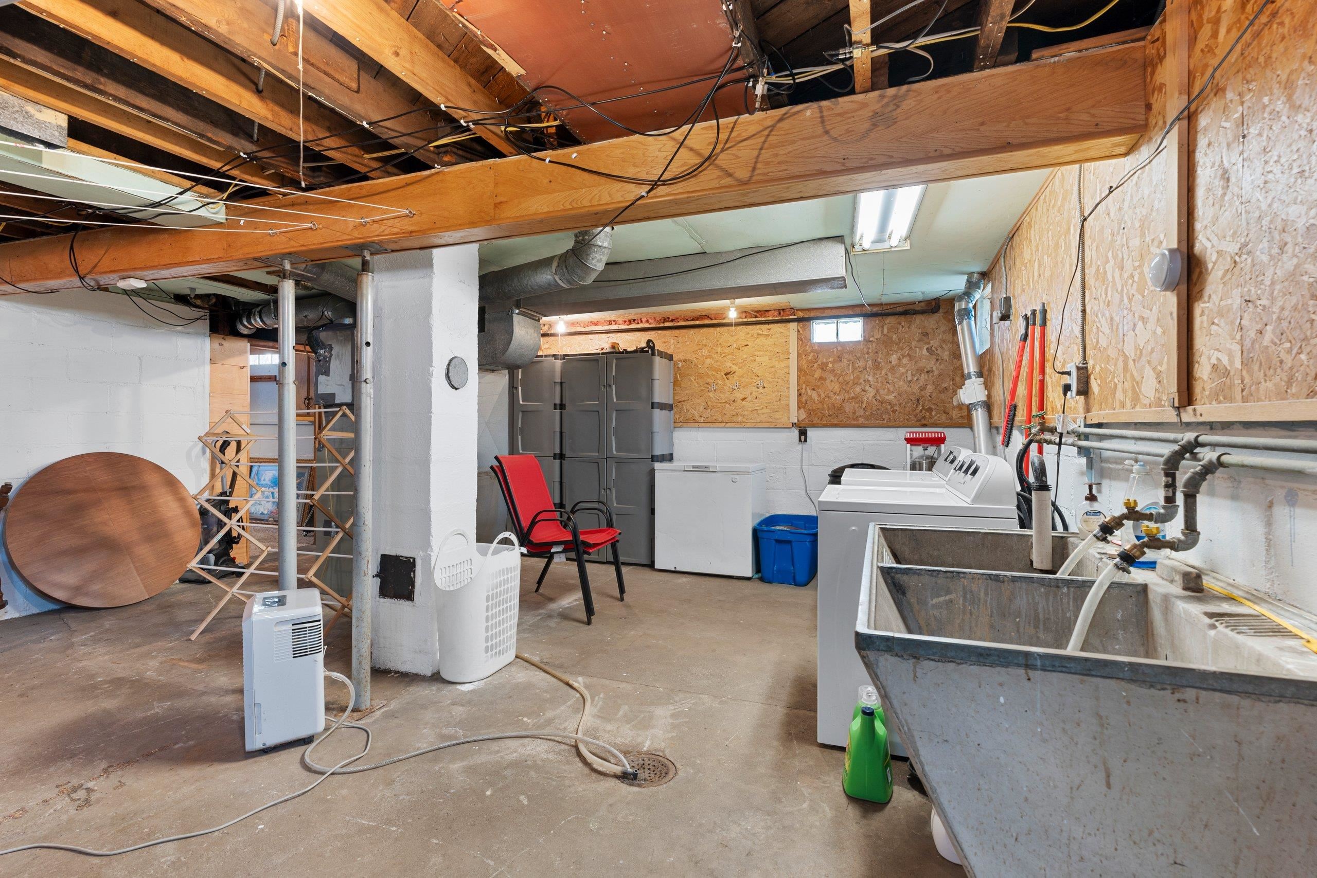 Shawano, Wisconsin 54166, United States, 2 Bedrooms Bedrooms, ,1 BathroomBathrooms,Residential,Active,126729