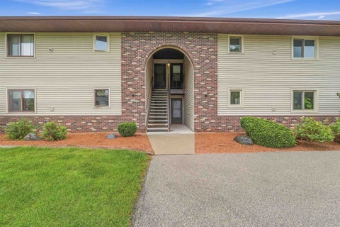 Photo of 1737 MARICOPA Drive #C, OSHKOSH, WI 54904 (MLS # 50332987)