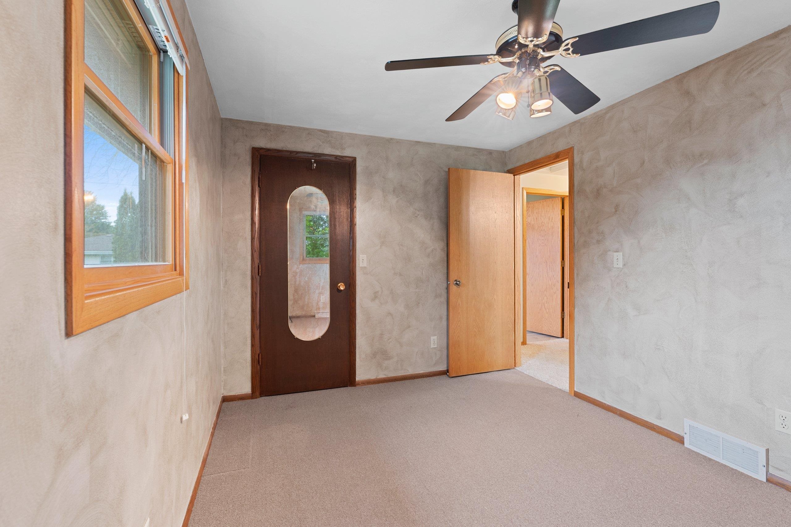 Combined Locks, Wisconsin 54113, United States, 3 Bedrooms Bedrooms, ,1 BathroomBathrooms,Residential,Active,158762