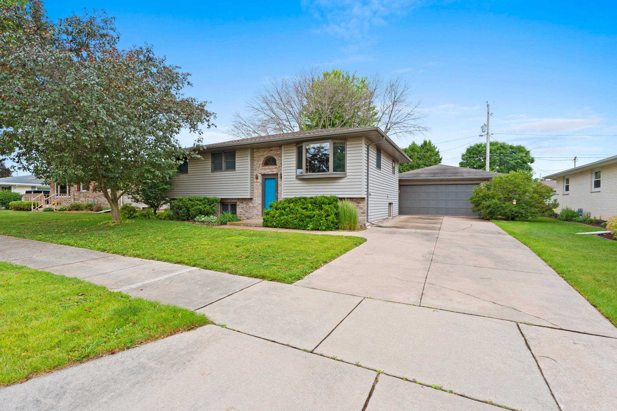 Combined Locks, Wisconsin 54113, United States, 3 Bedrooms Bedrooms, ,1 BathroomBathrooms,Residential,Active,158762