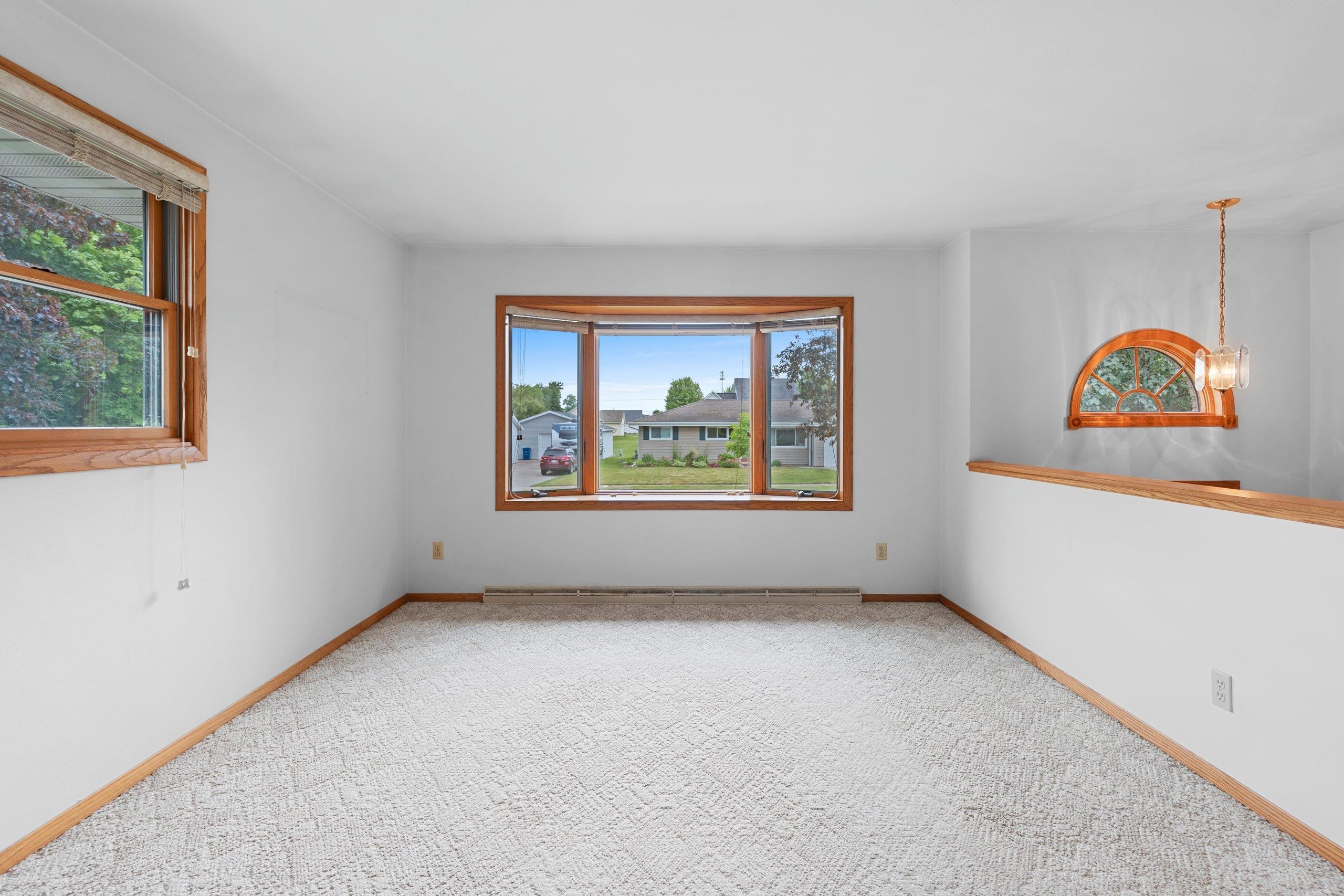 Combined Locks, Wisconsin 54113, United States, 3 Bedrooms Bedrooms, ,1 BathroomBathrooms,Residential,Active,158762