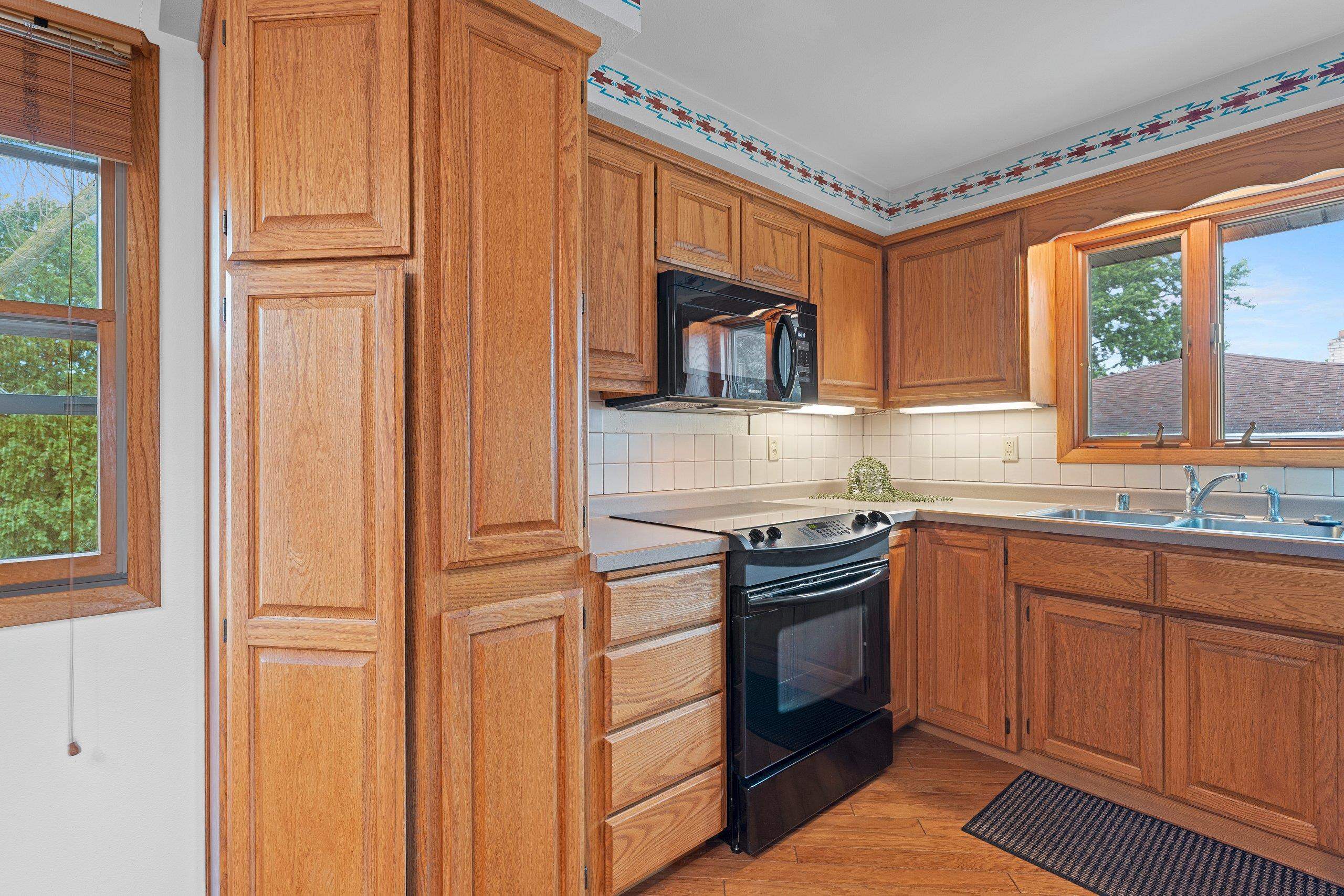 Combined Locks, Wisconsin 54113, United States, 3 Bedrooms Bedrooms, ,1 BathroomBathrooms,Residential,Active,158762