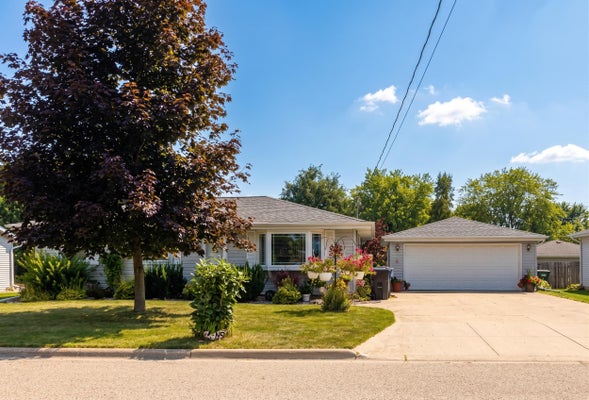 N4131 GARVEY AVE, FREEDOM, WI 54130 - Image eaed72b3b8729aef2ada4e65cf727bb1/2151755775