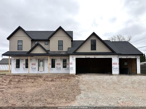 Photo of 409 JERELYN Court, COMBINED LOCKS, WI 54113 (MLS # 50319439)