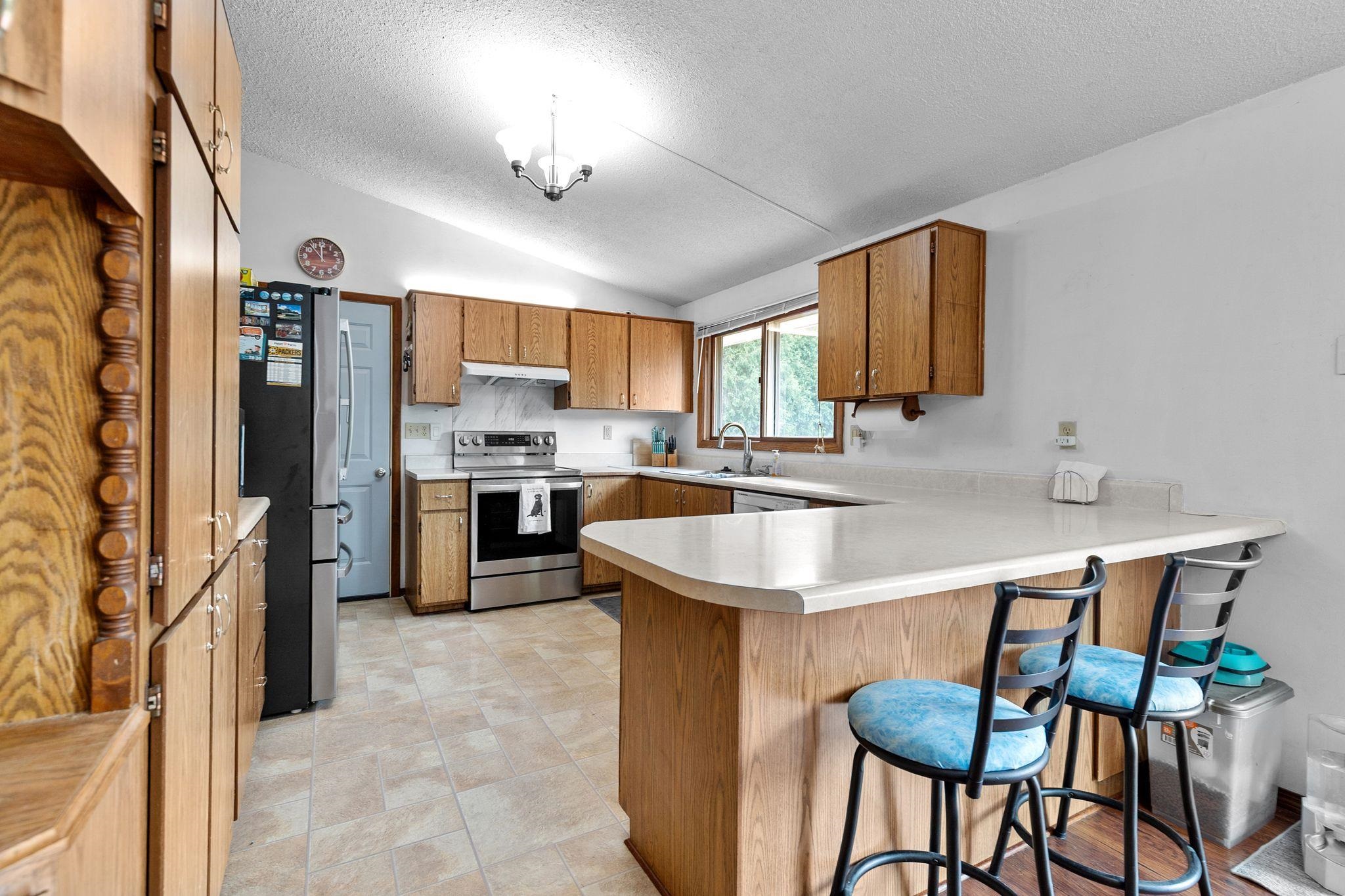 Appleton, Wisconsin 54914, United States, 3 Bedrooms Bedrooms, ,2 BathroomsBathrooms,Residential,Active,203658