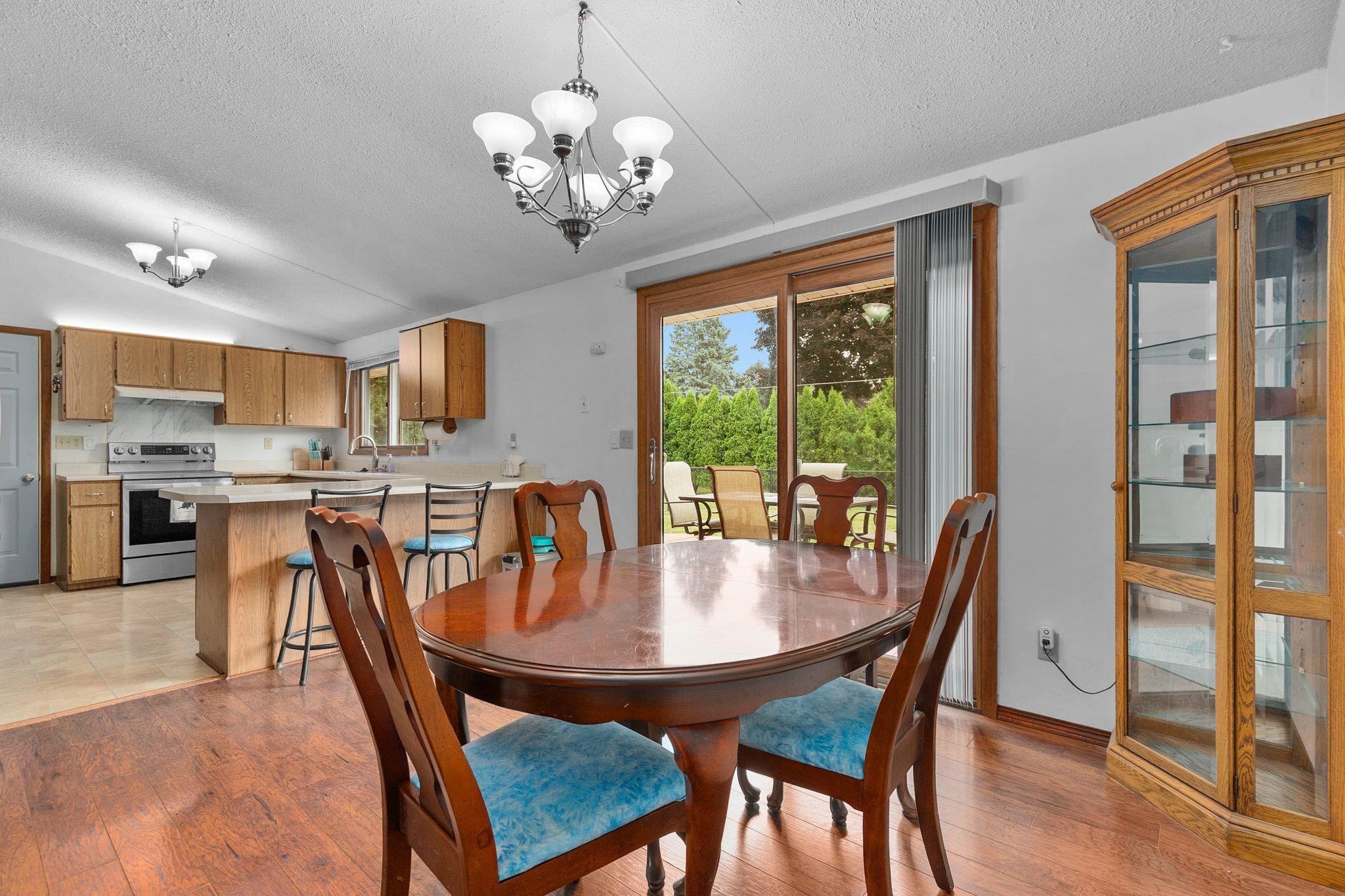 Appleton, Wisconsin 54914, United States, 3 Bedrooms Bedrooms, ,2 BathroomsBathrooms,Residential,Active,203658