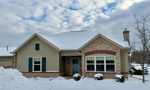 Photo of 2129 E SIENNA Way, APPLETON, WI 54913 (MLS # 50318978)