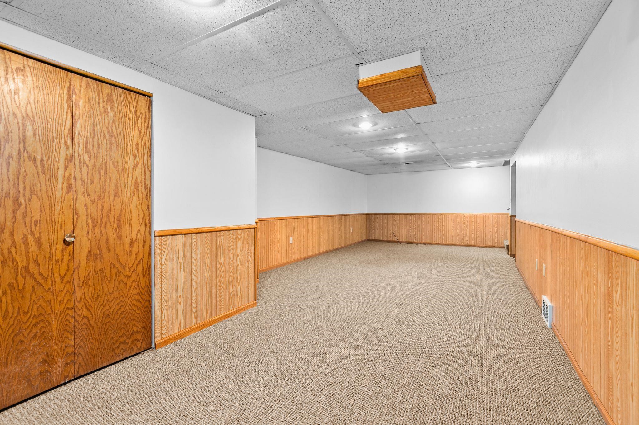 Brillion, Wisconsin 54110, United States, 3 Bedrooms Bedrooms, ,2 BathroomsBathrooms,Residential,Active,206719