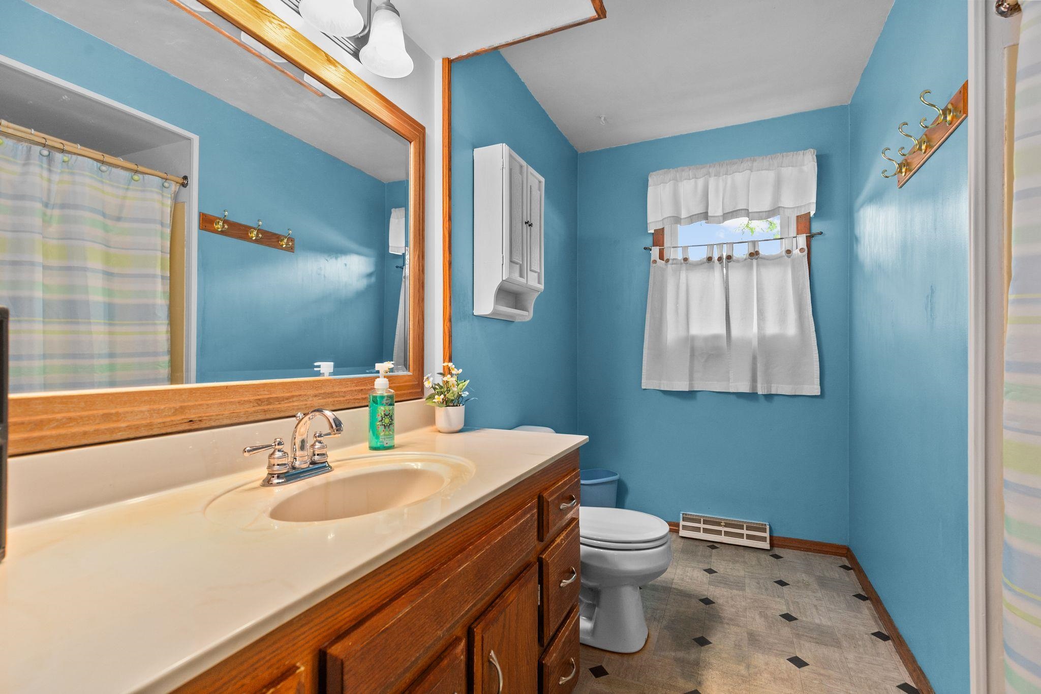 Brillion, Wisconsin 54110, United States, 3 Bedrooms Bedrooms, ,2 BathroomsBathrooms,Residential,Active,206719