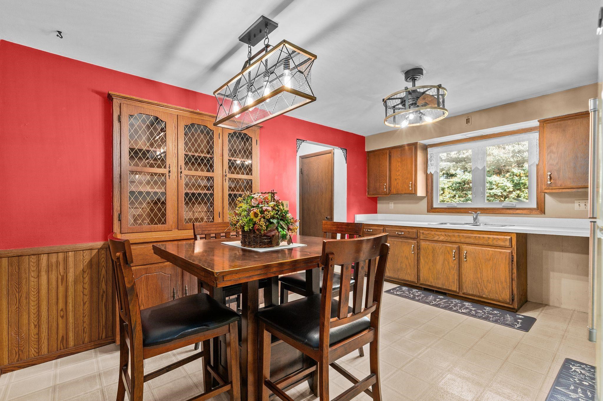 Brillion, Wisconsin 54110, United States, 3 Bedrooms Bedrooms, ,2 BathroomsBathrooms,Residential,Active,206719