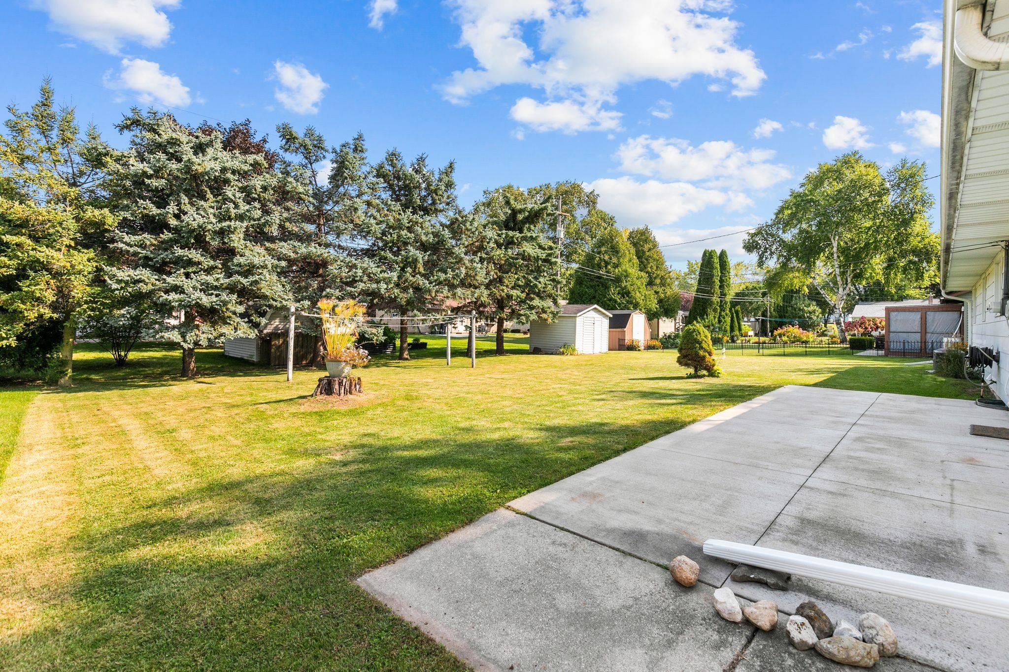 Brillion, Wisconsin 54110, United States, 3 Bedrooms Bedrooms, ,2 BathroomsBathrooms,Residential,Active,206719