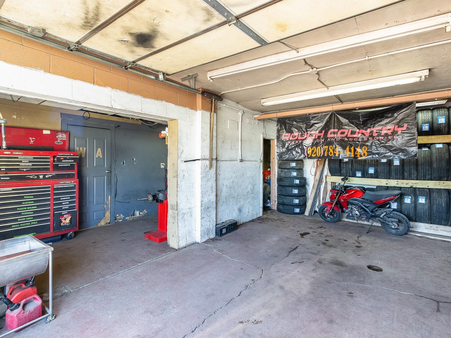 Green Bay, Wisconsin 54303, United States, ,Commercial,Active,106679