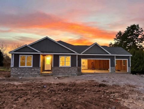 218 GLACIAL Terrace RIPON WI 54971