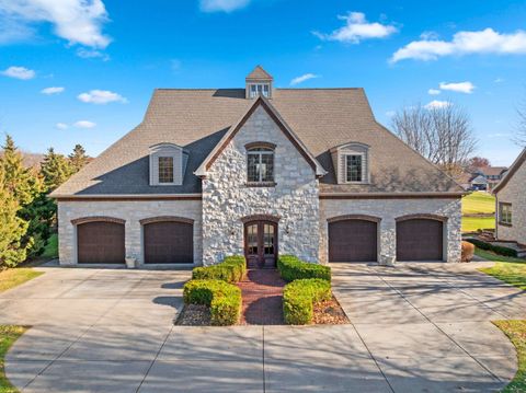 Photo of N8426 NORTH SHORE Road, MENASHA, WI 54952 (MLS # 50318312)