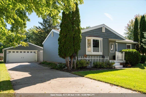 1810 FABRY ST, OSHKOSH, WI 54902 - Image f237b45e0e8b23c03f839db546c19e85/2216089547