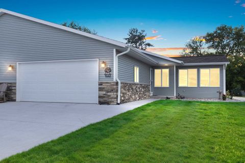 Photo of 1642 BALSAM Court, SHAWANO, WI 54166 (MLS # 50313733)