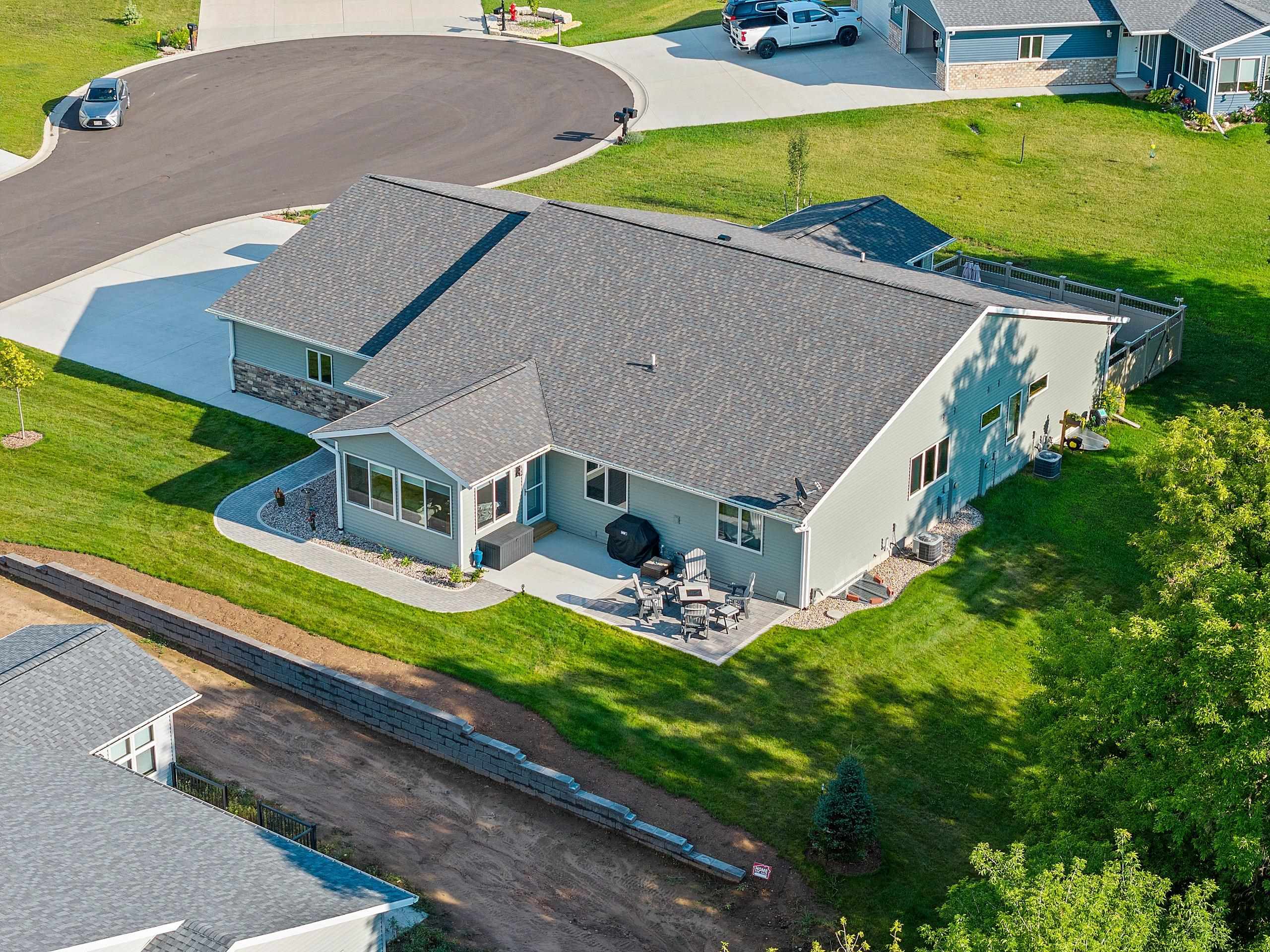 Shawano, Wisconsin 54166, United States, 3 Bedrooms Bedrooms, ,2 BathroomsBathrooms,Residential,Active,194742