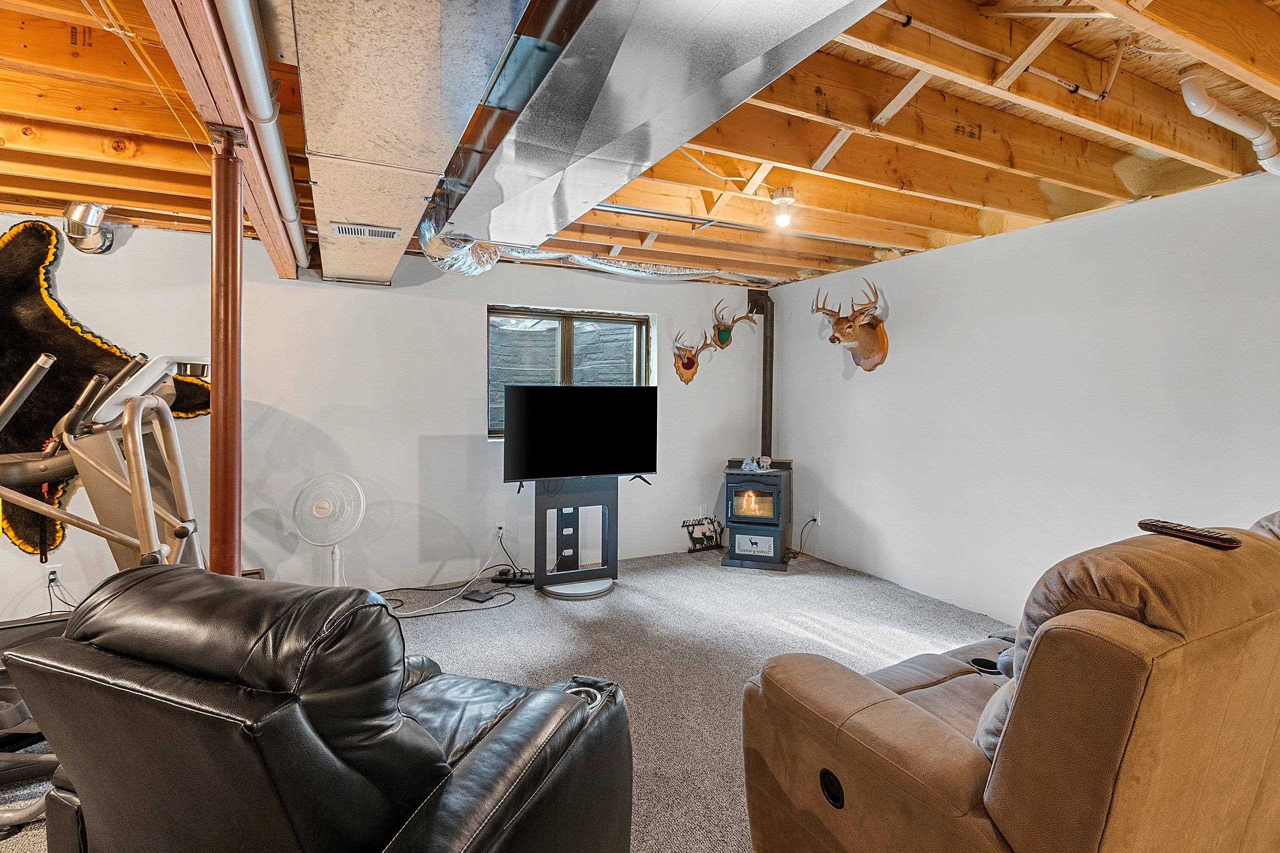 Shawano, Wisconsin 54166, United States, 3 Bedrooms Bedrooms, ,2 BathroomsBathrooms,Residential,Active,194742