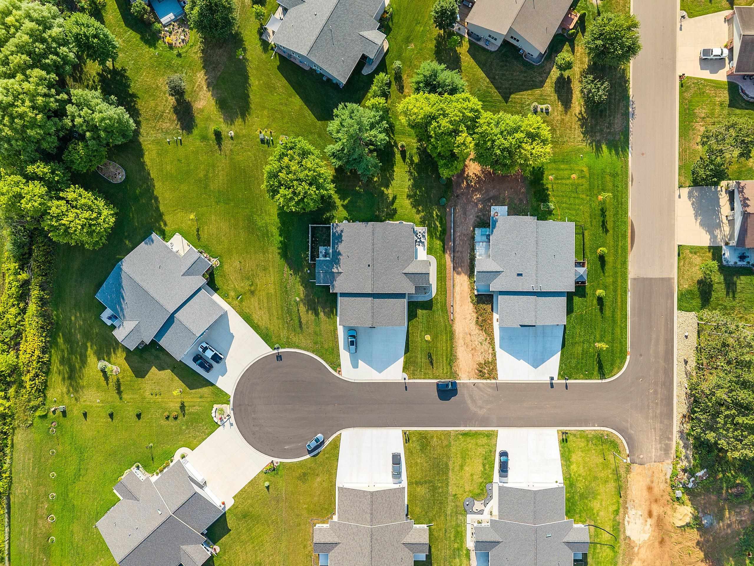 Shawano, Wisconsin 54166, United States, 3 Bedrooms Bedrooms, ,2 BathroomsBathrooms,Residential,Active,194742