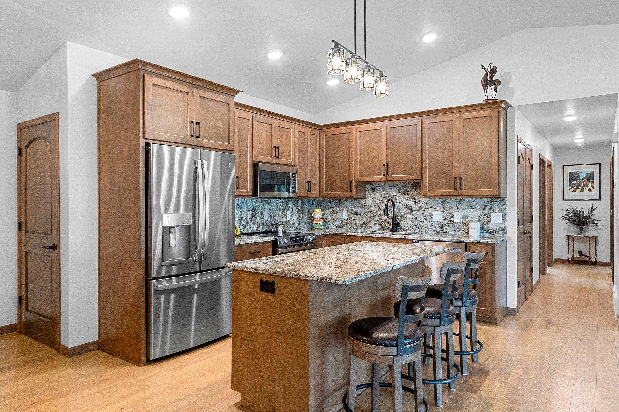 Shawano, Wisconsin 54166, United States, 3 Bedrooms Bedrooms, ,2 BathroomsBathrooms,Residential,Active,194742