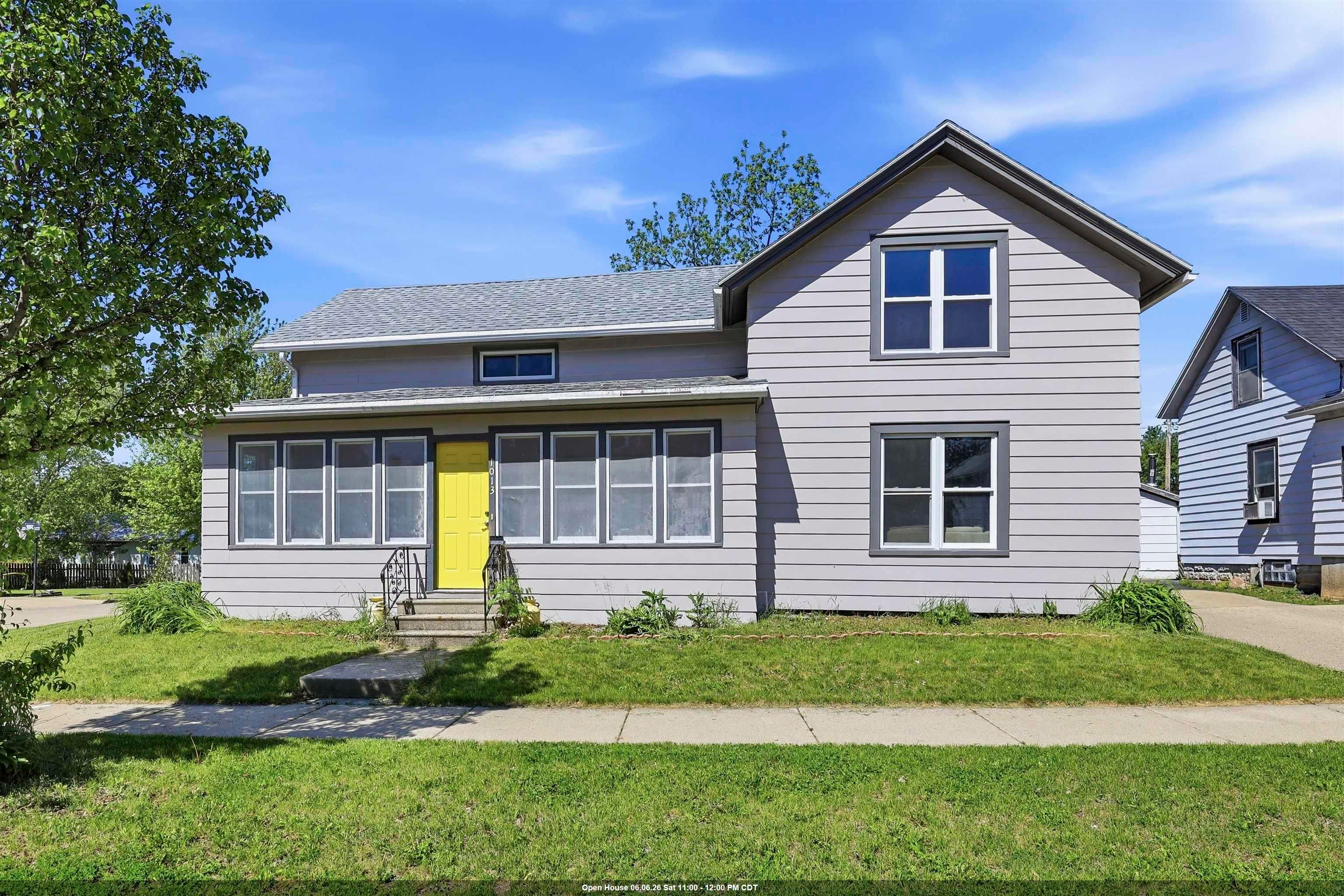 Photo 1 of 29 — 1013 WYMAN Street, NEW LONDON, WI 54961