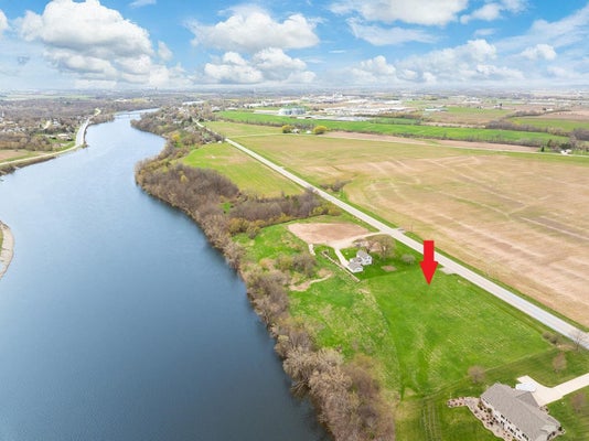 4275 LOST DAUPHIN RD, DE PERE, WI 54115 - Image f4cc4ddeb94dc24acc45d9dbda62d07e/2383435909