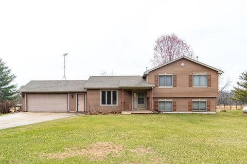 N6677 37TH Avenue FREMONT WI 54940