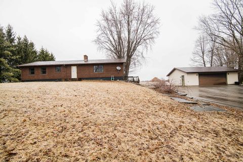 Photo of W3608 COUNTY ROAD G, PORTERFIELD, WI 54159 (MLS # 50323144)