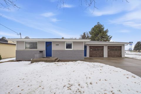 Photo of 3531 N RICHMOND Street, APPLETON, WI 54911 (MLS # 50319278)