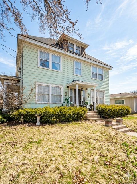 418 BROAD Street MENASHA WI 54952