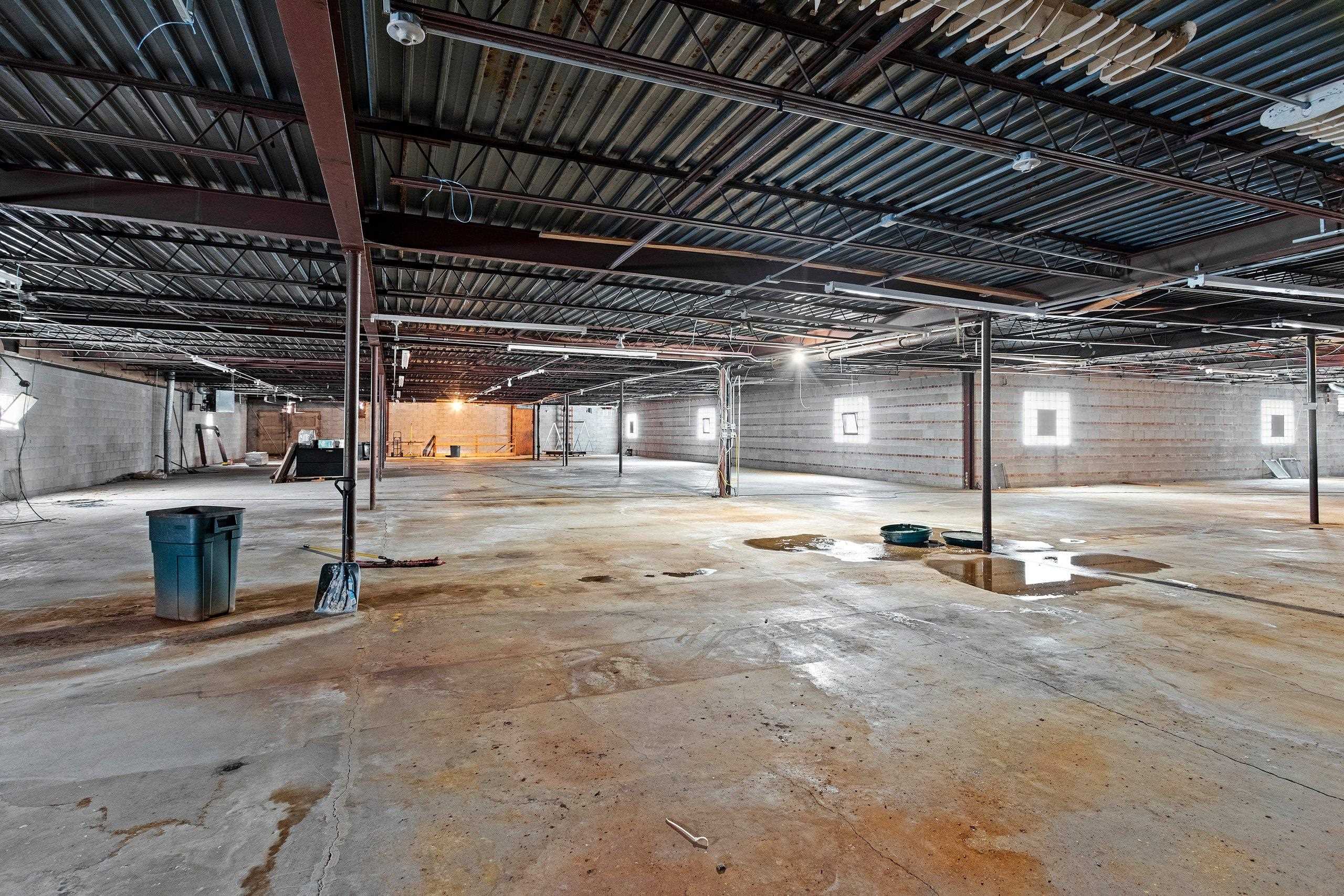 Green Bay, Wisconsin 54303, United States, ,Commercial,Active,8297