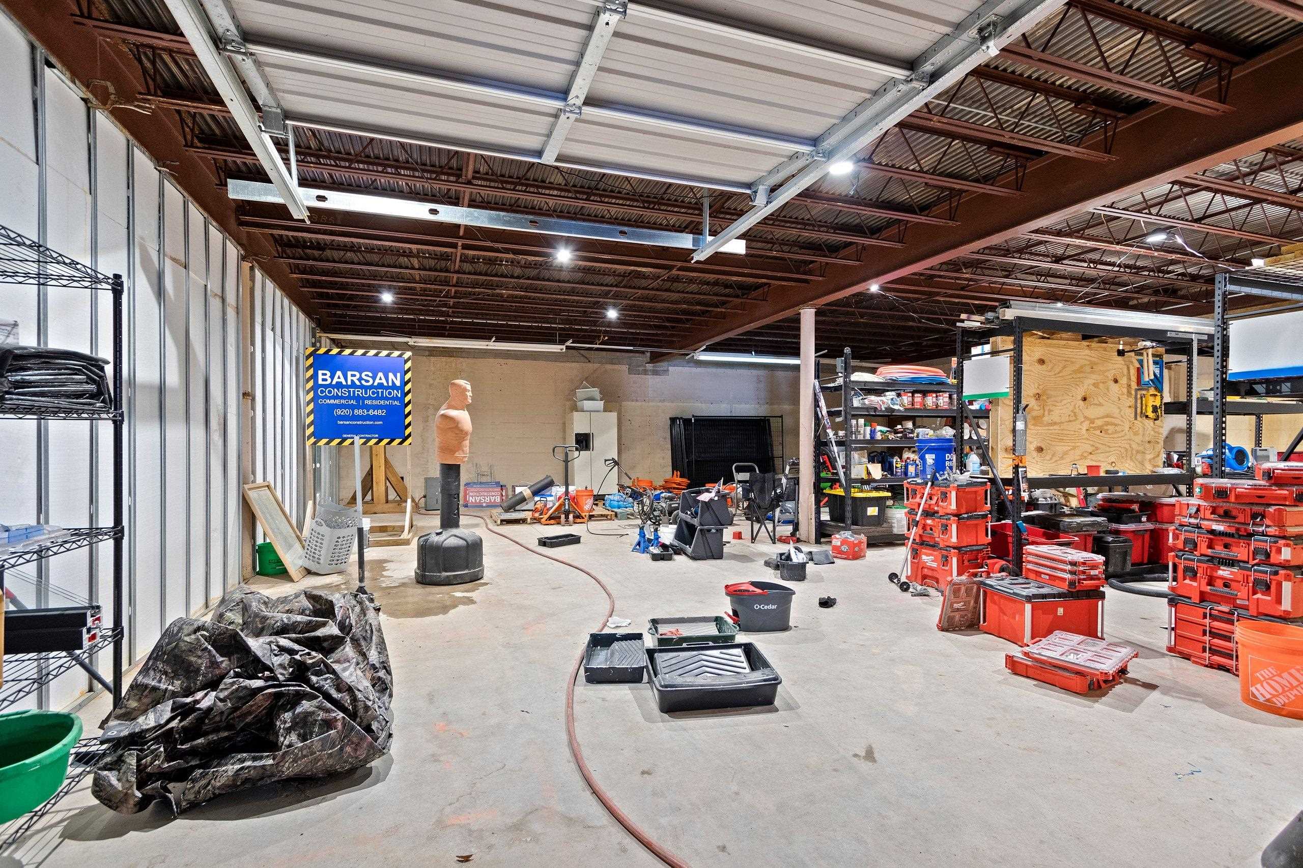 Green Bay, Wisconsin 54303, United States, ,Commercial,Active,8297