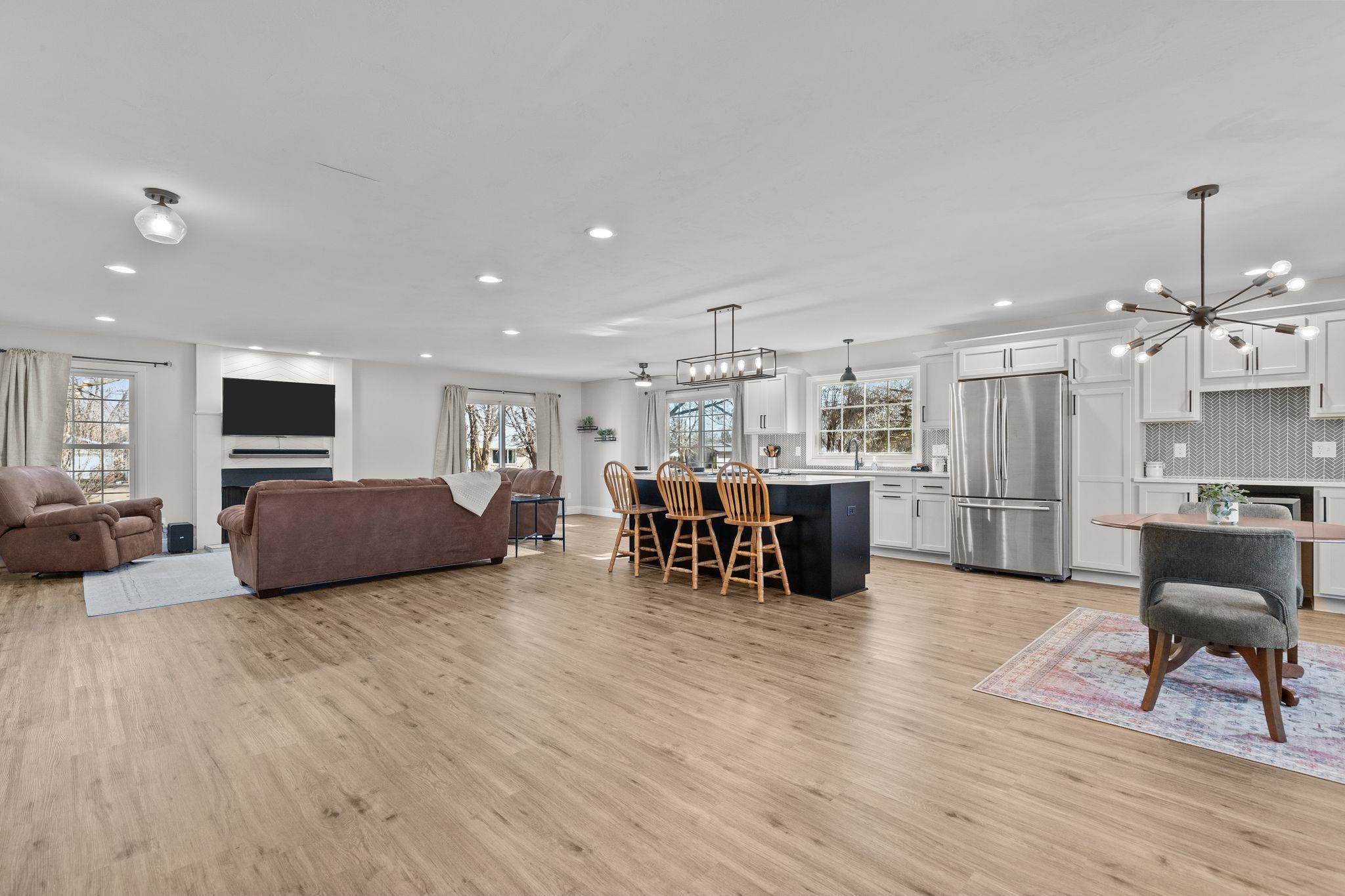 1101 PARK VILLAGE Drive