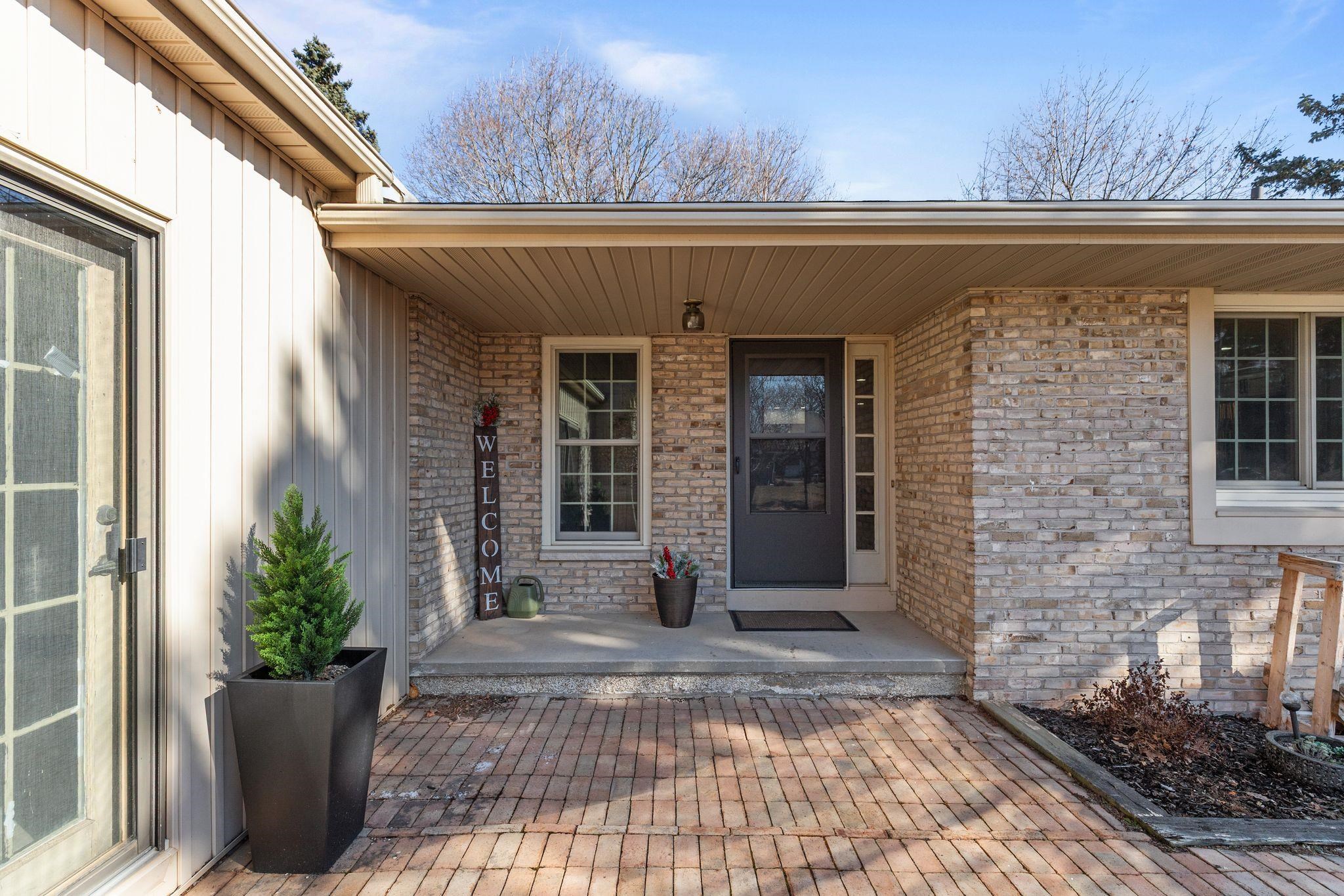 1101 PARK VILLAGE Drive