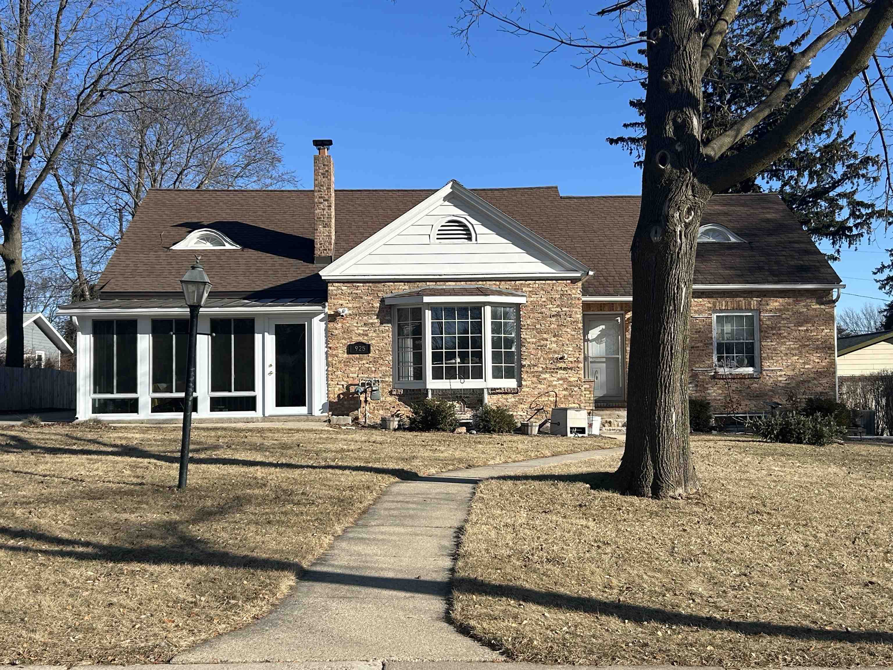 Ripon, Wisconsin 54971, United States, 4 Bedrooms Bedrooms, ,3 BathroomsBathrooms,Residential,Active,12878