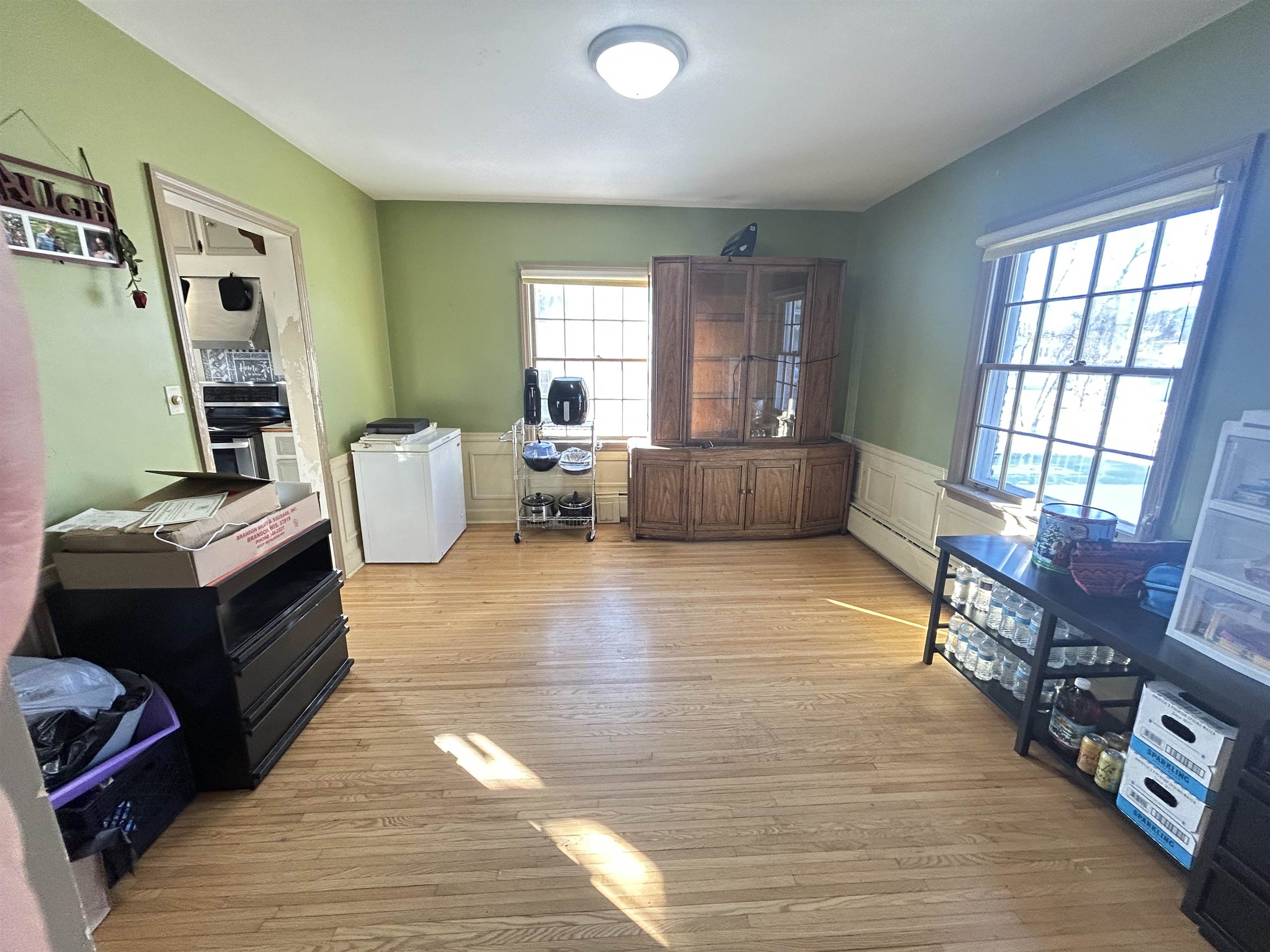 Ripon, Wisconsin 54971, United States, 4 Bedrooms Bedrooms, ,3 BathroomsBathrooms,Residential,Active,12878