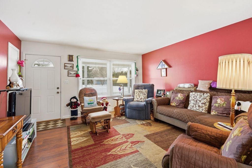 Photo of 61 CEDAR Street, RIPON, WI 54971 (MLS # 50319135)