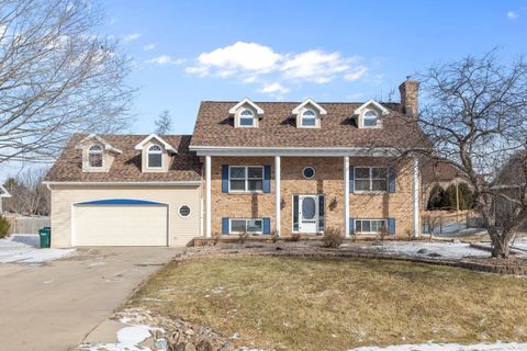 2618 W SUNNYVIEW Circle APPLETON WI 54914