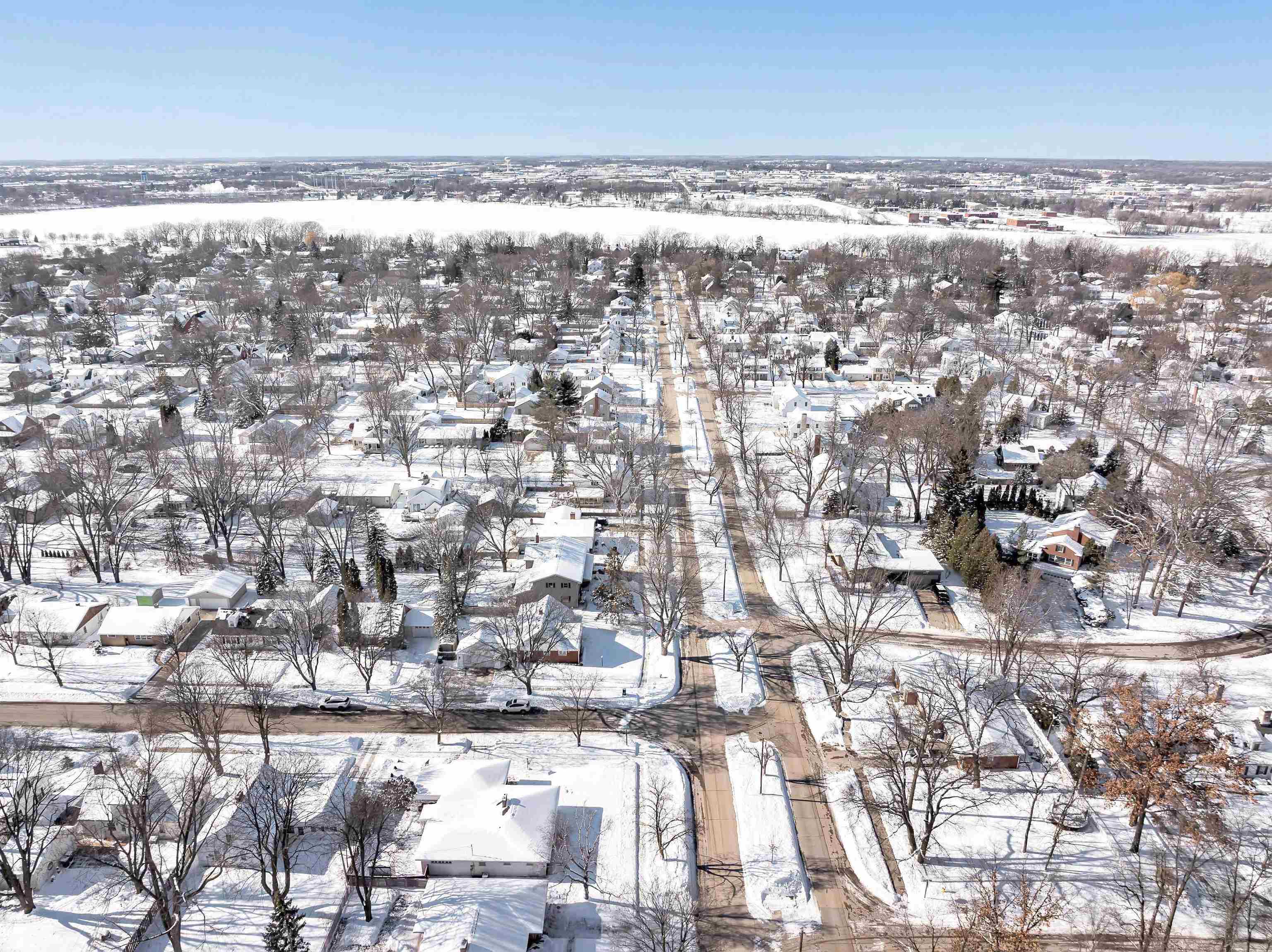 De Pere, Wisconsin 54115, United States, 3 Bedrooms Bedrooms, ,3 BathroomsBathrooms,Residential,Pending,2663